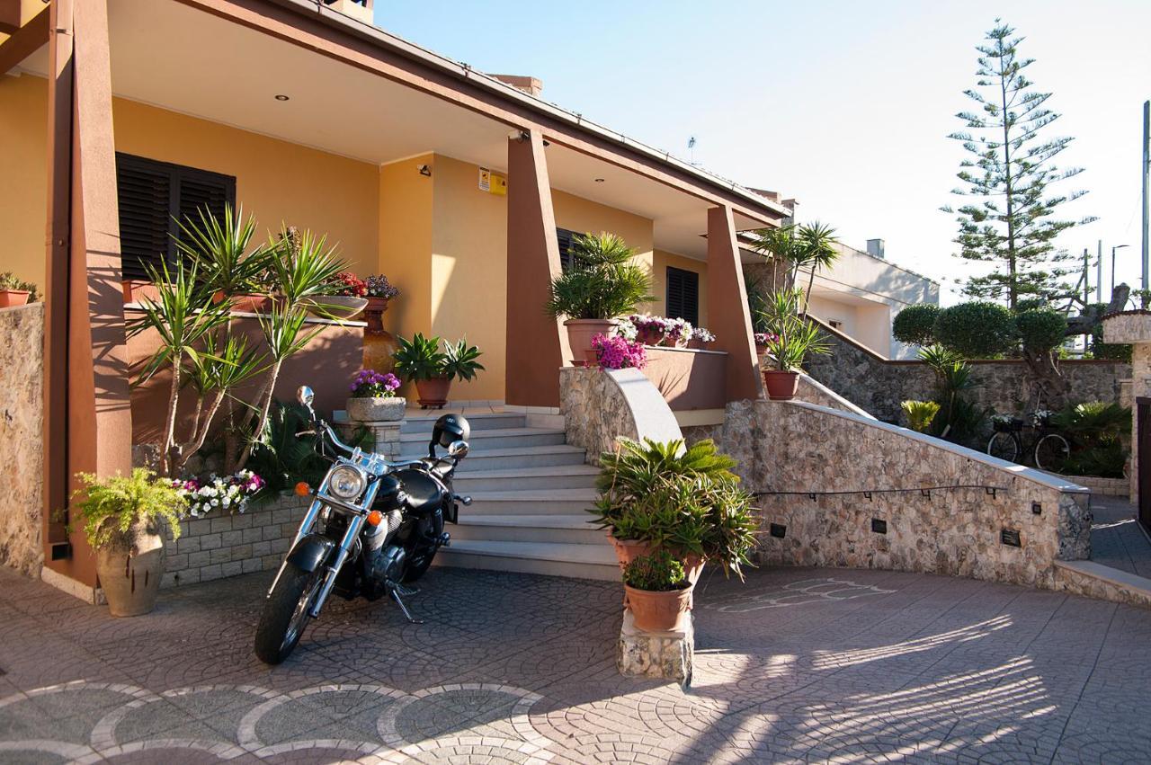 Guesthouse da Filiberto Melendugno Exterior foto